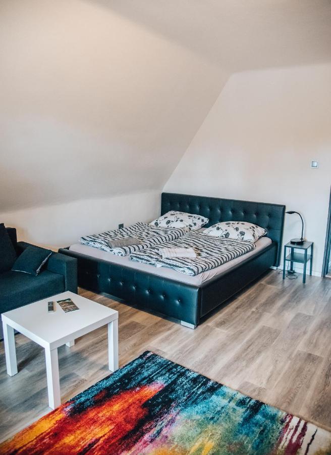 Apartmány Rajschl - Železná Ruda Zelezna Ruda Exterior foto